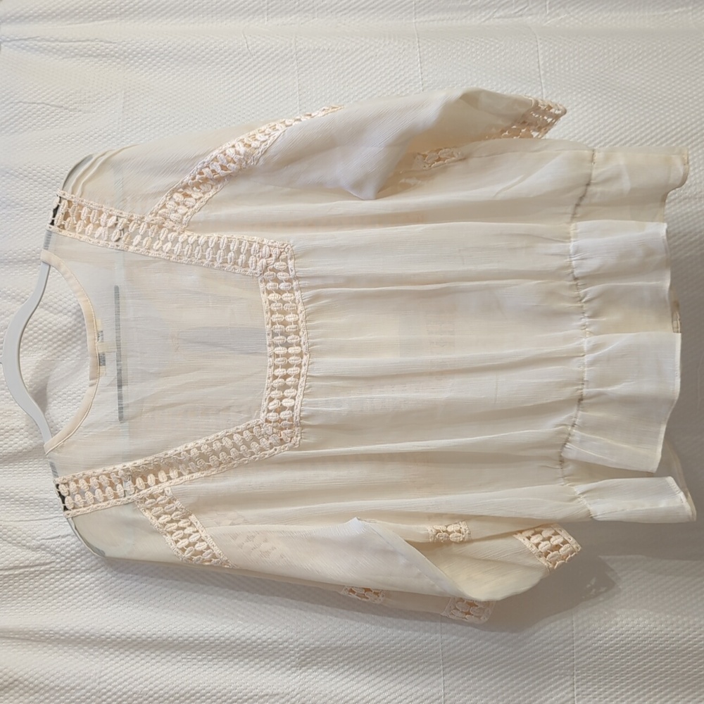 Black Rainn Sheer Blouse - Picture 6 of 6